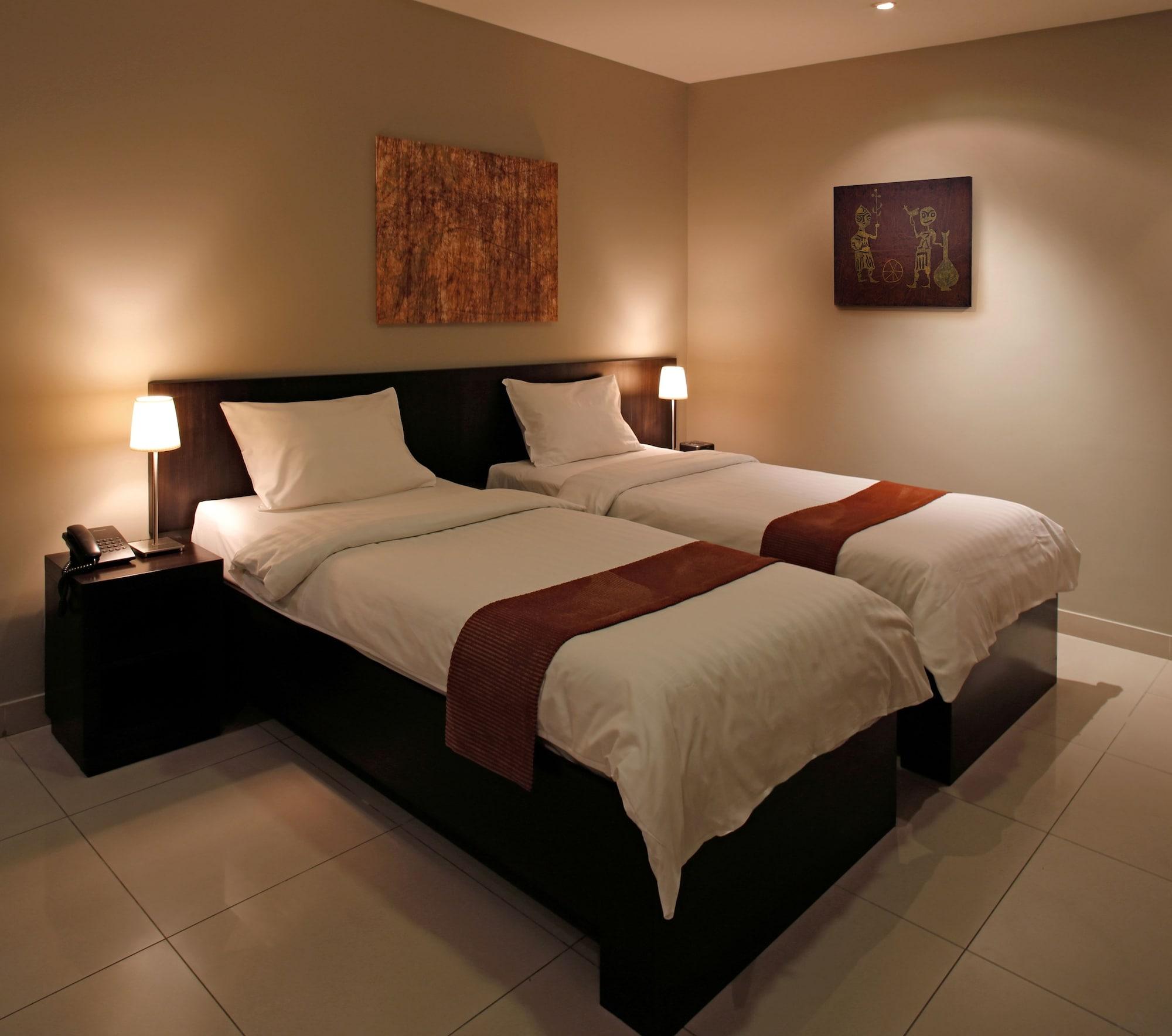 Hotel Meg 예레반 외부 사진