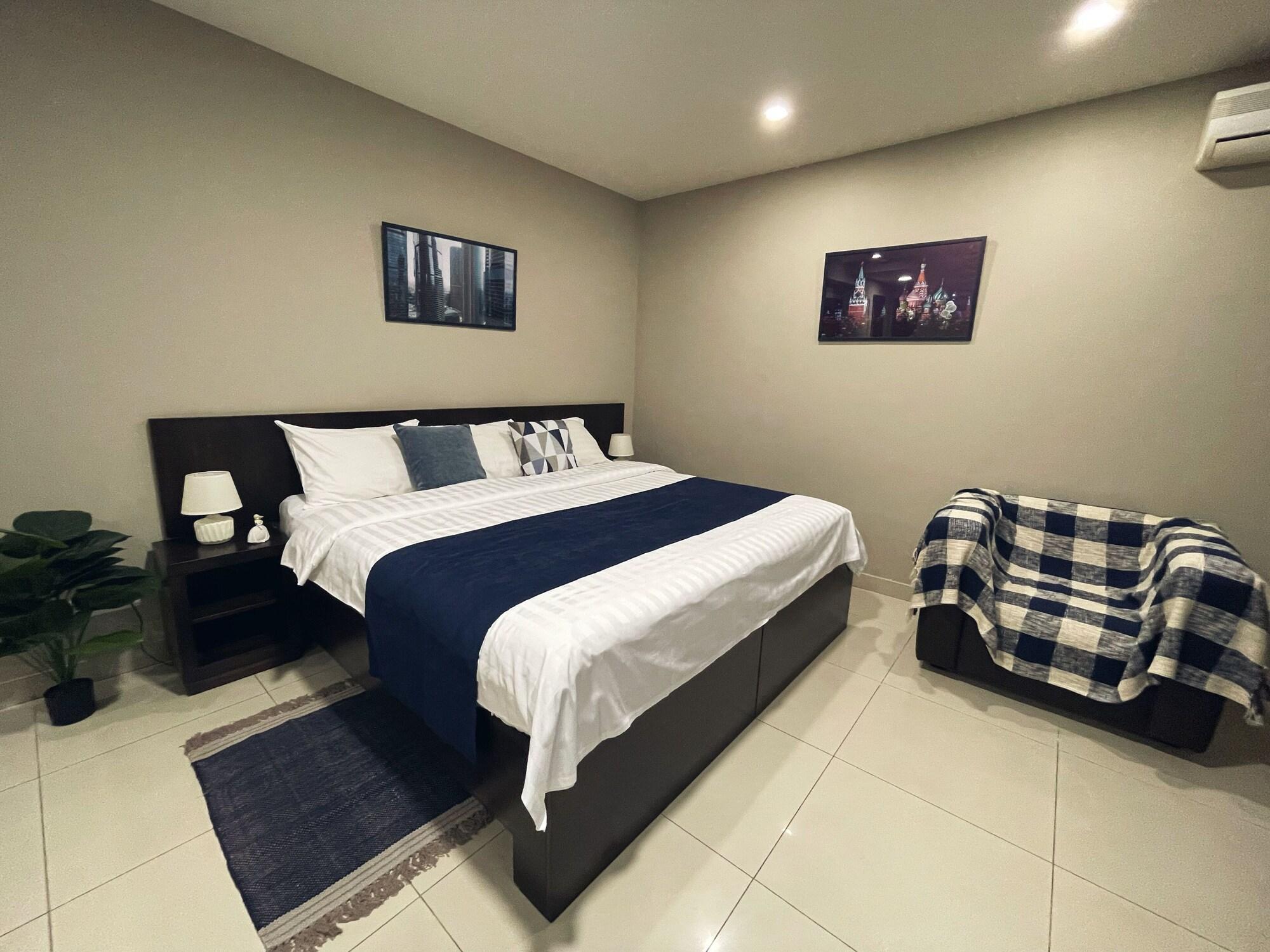 Hotel Meg 예레반 외부 사진