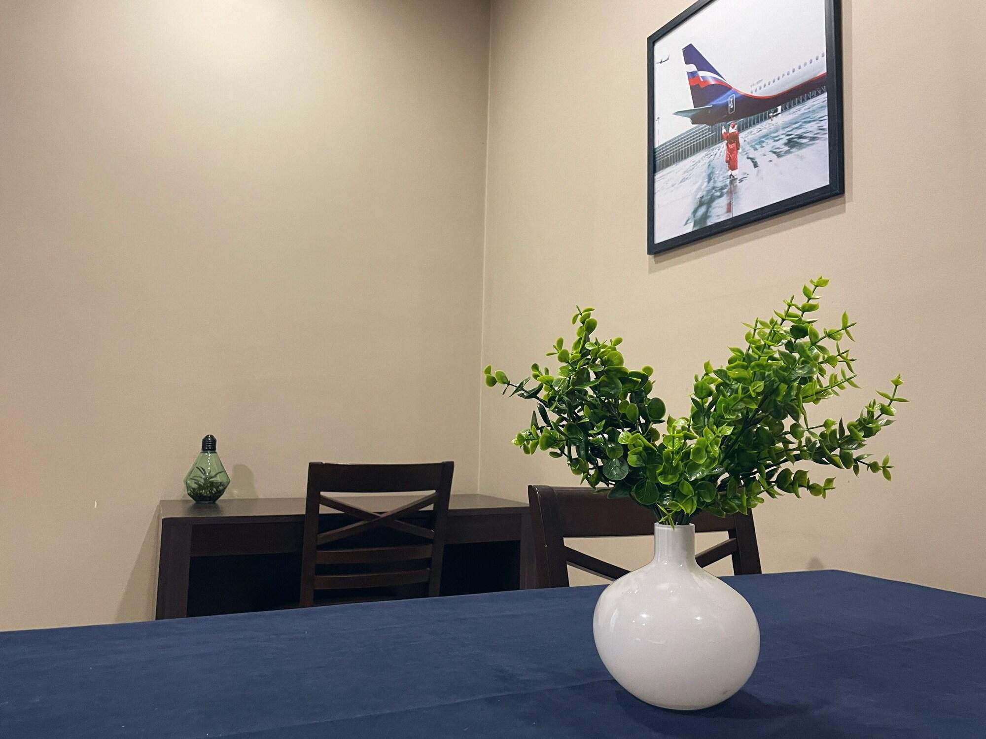 Hotel Meg 예레반 외부 사진